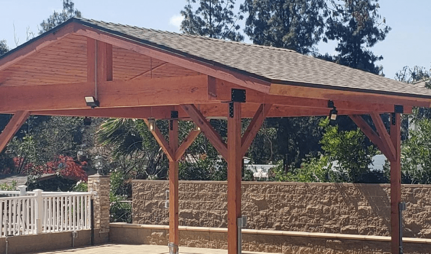 ROOFING SERVICES